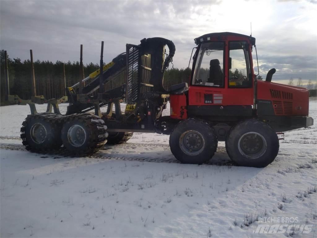 Komatsu 845 Kuormatraktorit