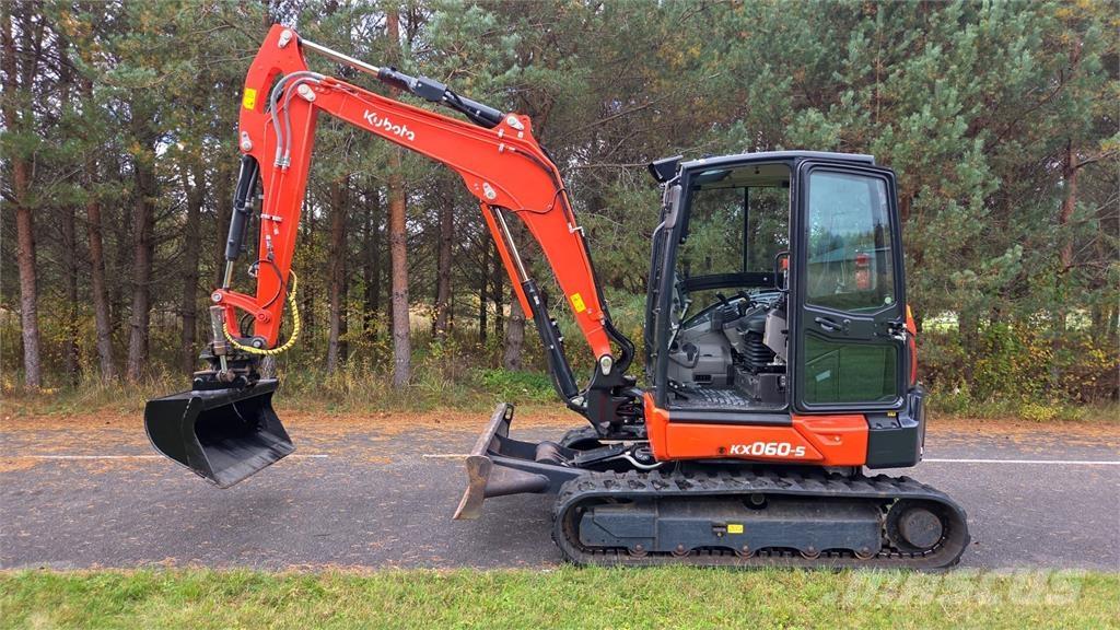 Kubota KX060-5 Minikaivukoneet < 7t