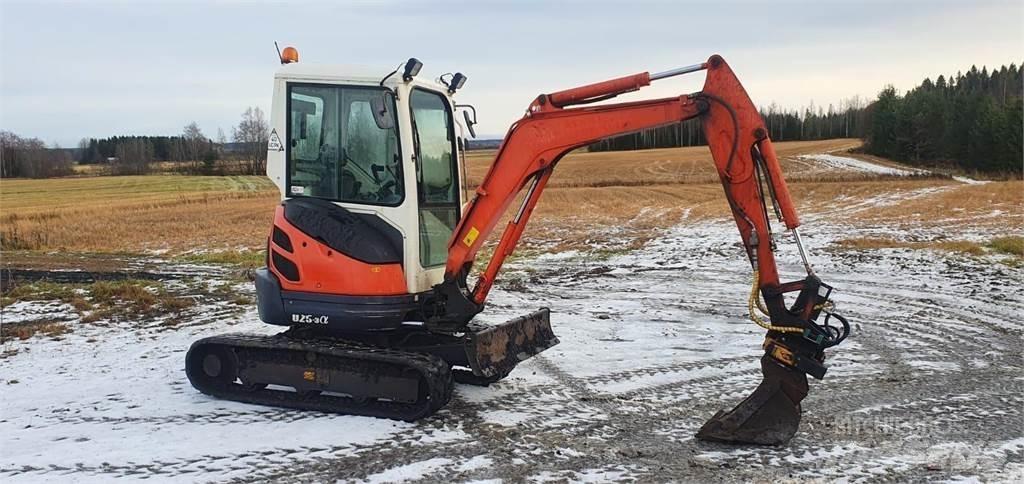 Kubota U25-3 Minikaivukoneet < 7t