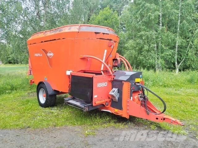 Kuhn Profile 1880 Muut karjatalouskoneet ja lisävarusteet