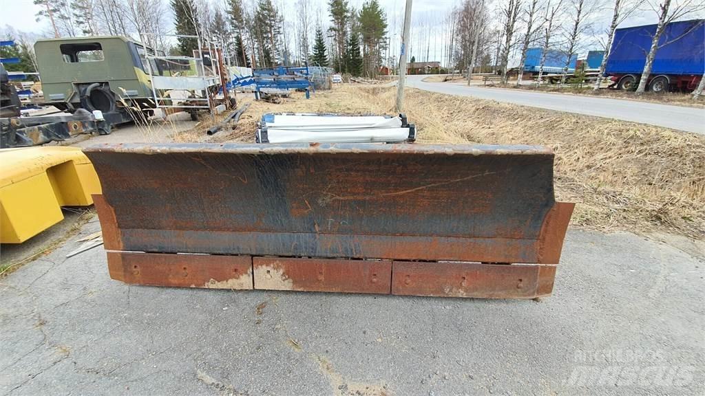  Lana hydraulinen Muut tie- ja lumikoneet