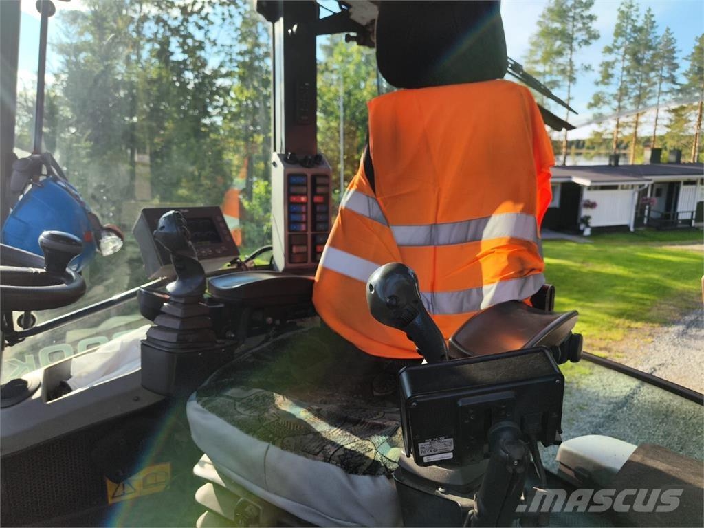 Lännen 8800 K Kaivurikuormaajat