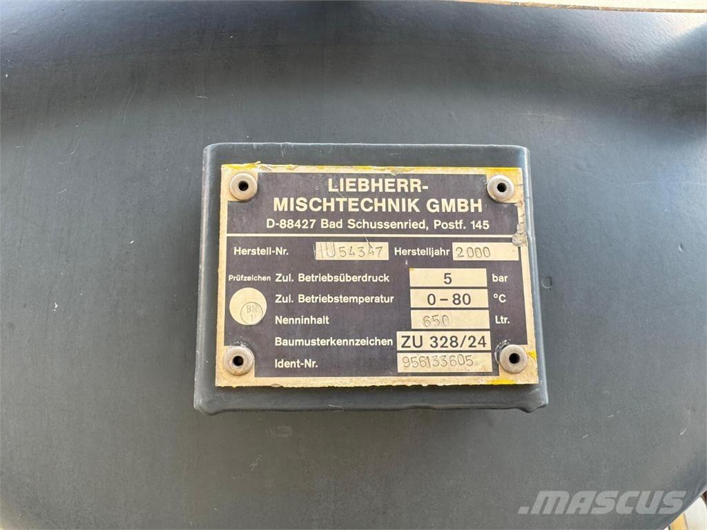 Liebherr 12m3 Betonikuorma-autot