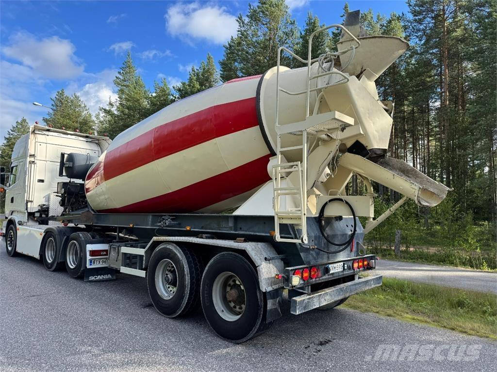 Liebherr 12m3 Betonikuorma-autot