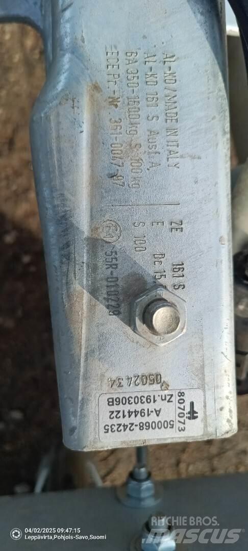 Majava Lj 1350 Kevyet peräkärryt