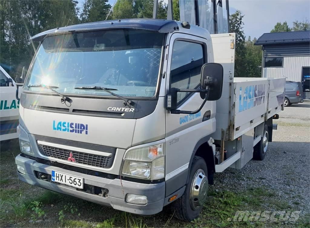 Mitsubishi Canter Lava-autot