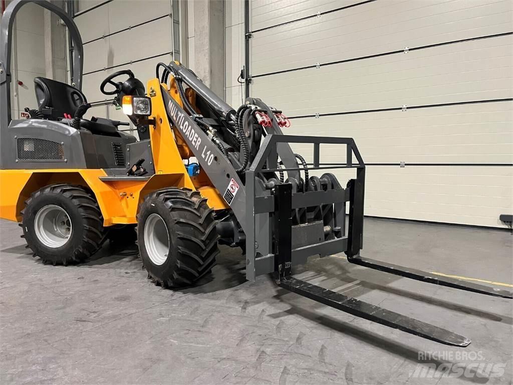 Multiloader L 10 Pienkuormaajat