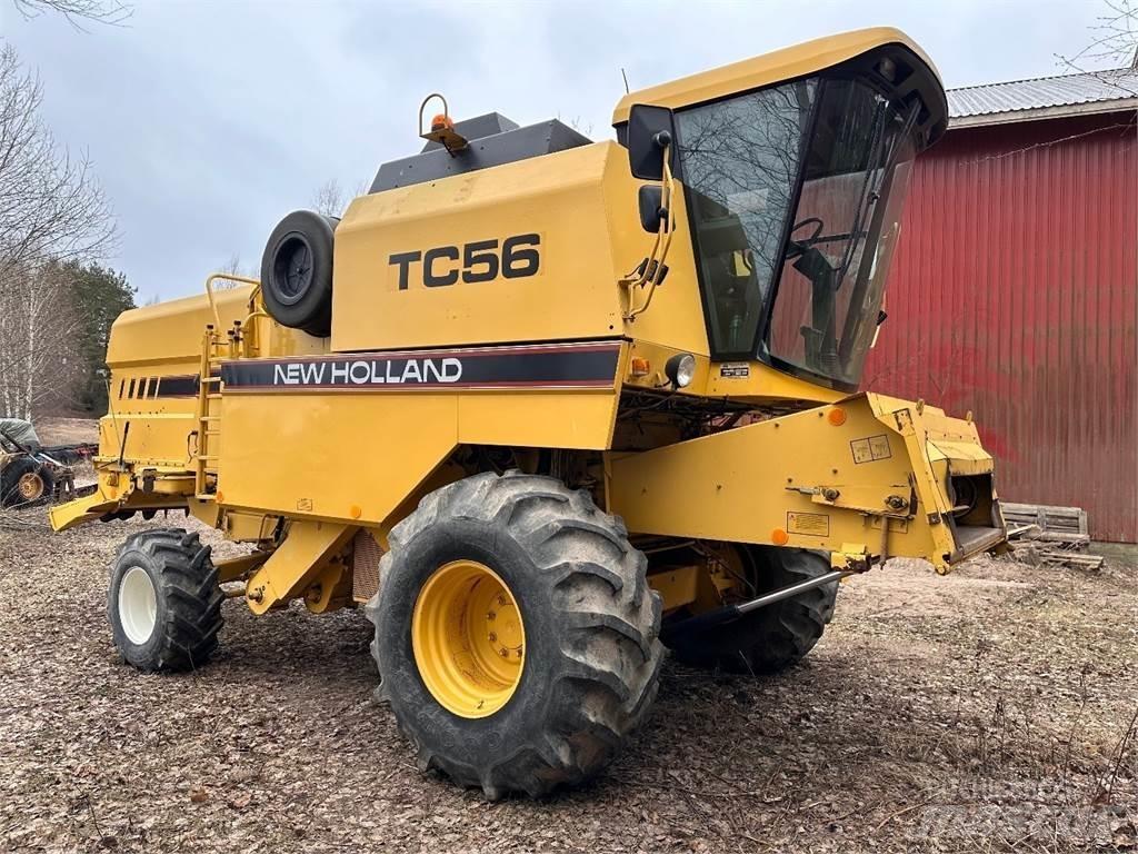 New Holland TC56 Leikkuupuimurit