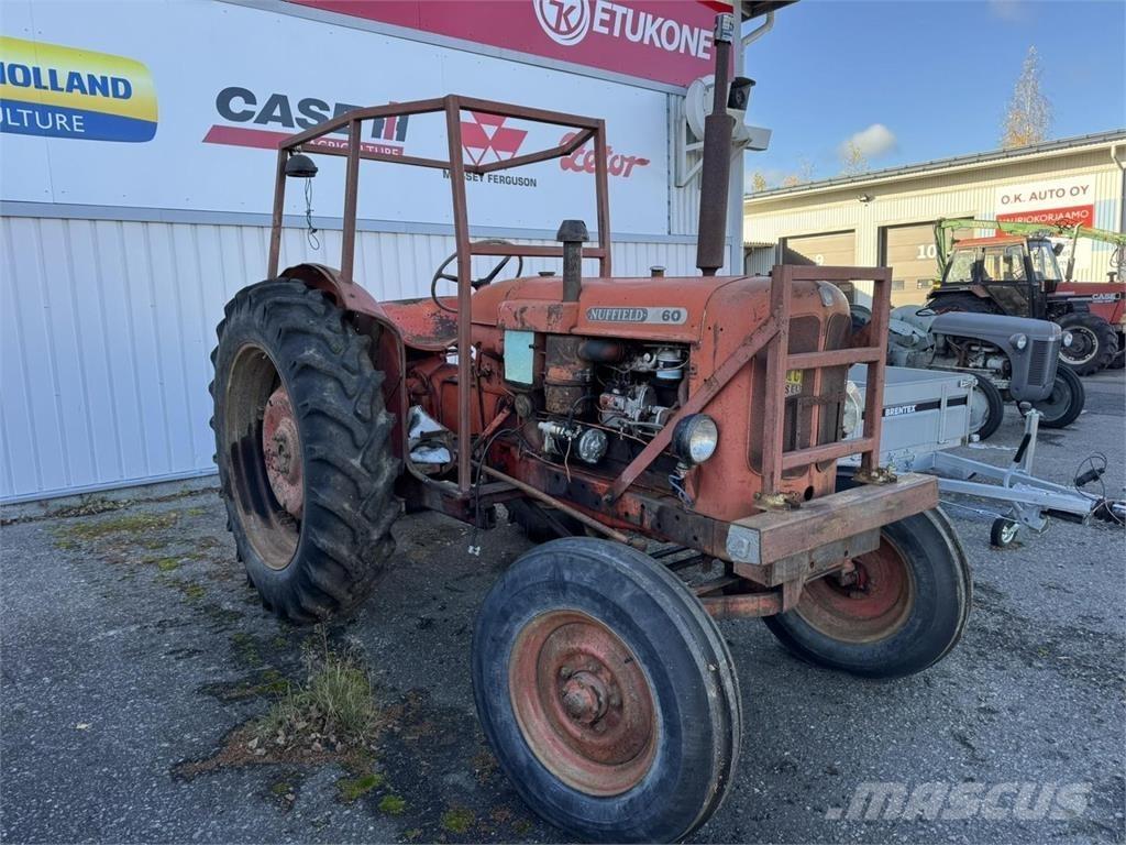 Nuffield 460 Traktorit