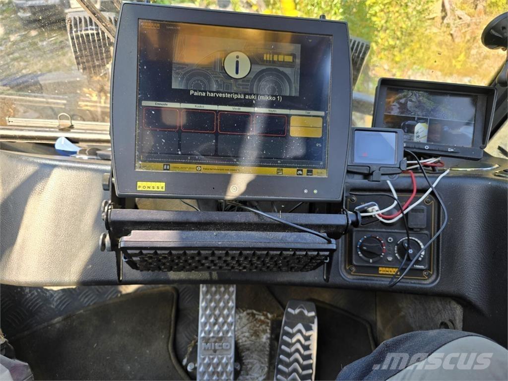 Ponsse Scorpion Harvesterit
