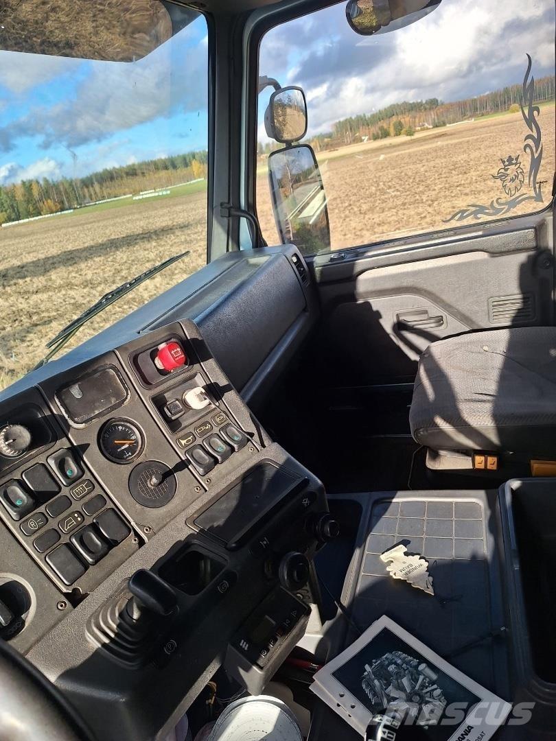 Scania 143H Metsäkoneritilät