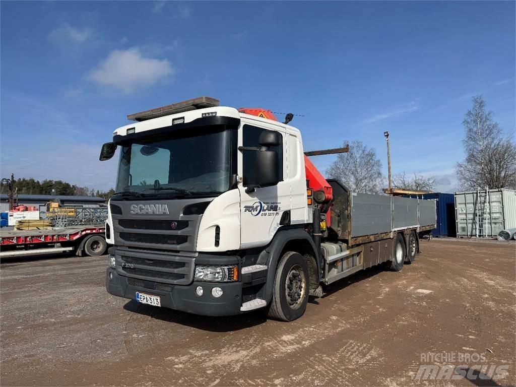 Scania P370 Nosturiautot