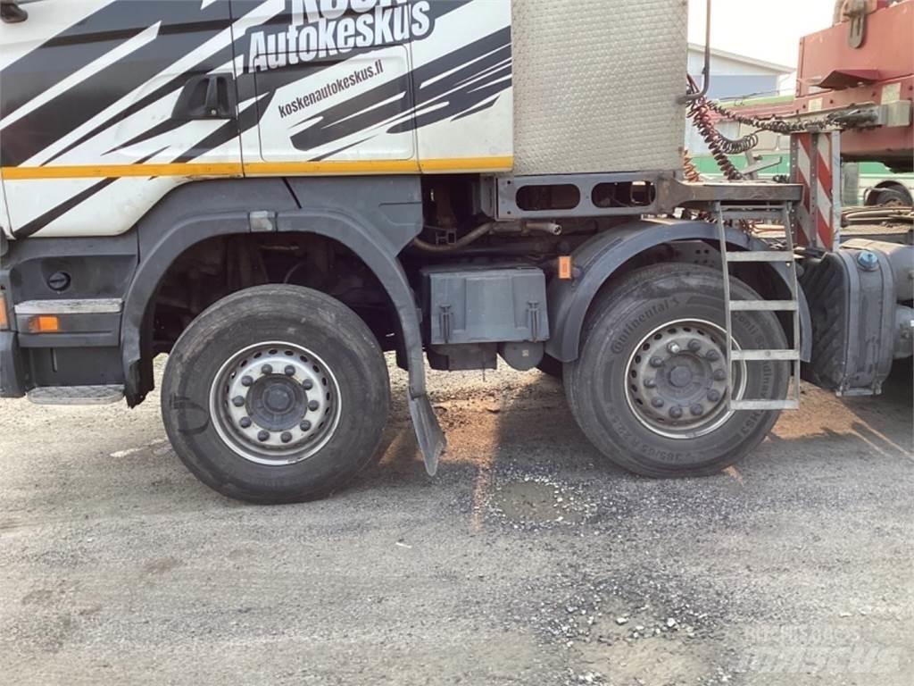 Scania R 620 Vetopöytäautot