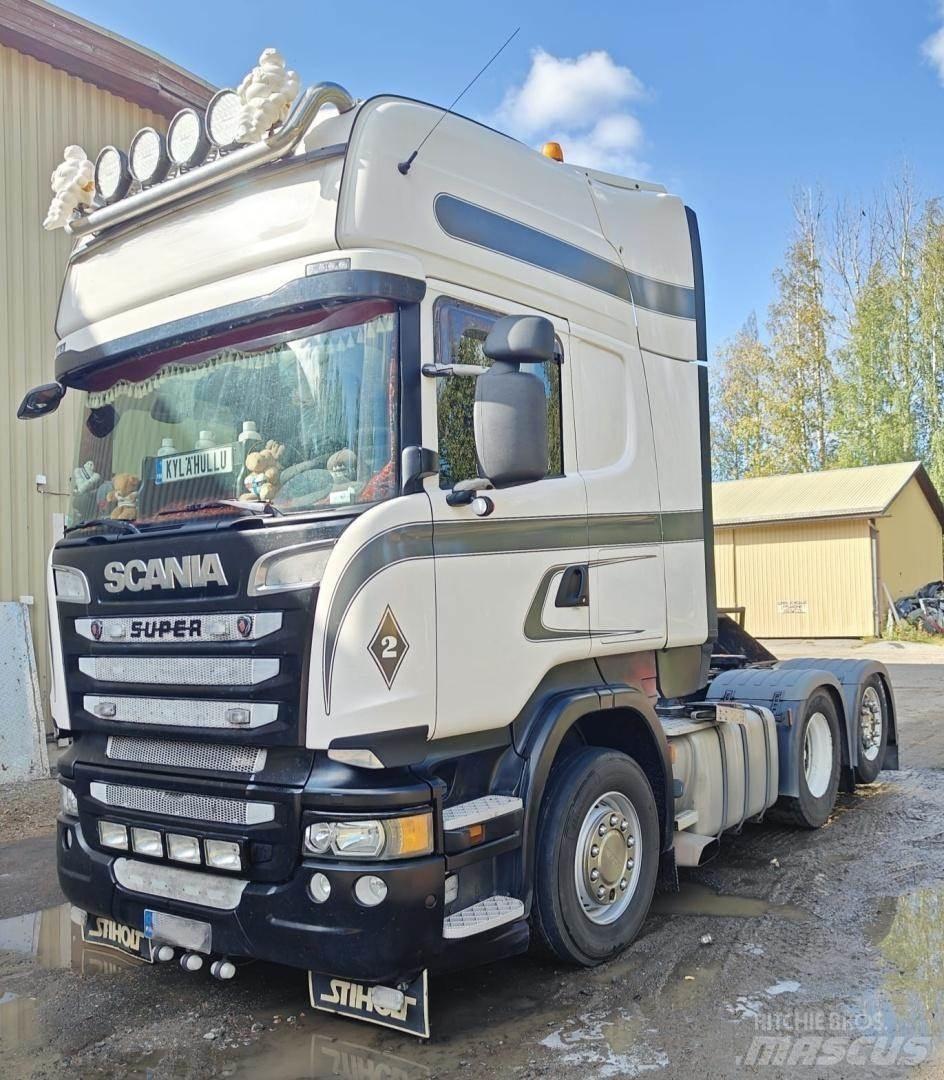 Scania R500 6x2 Vetopöytäautot