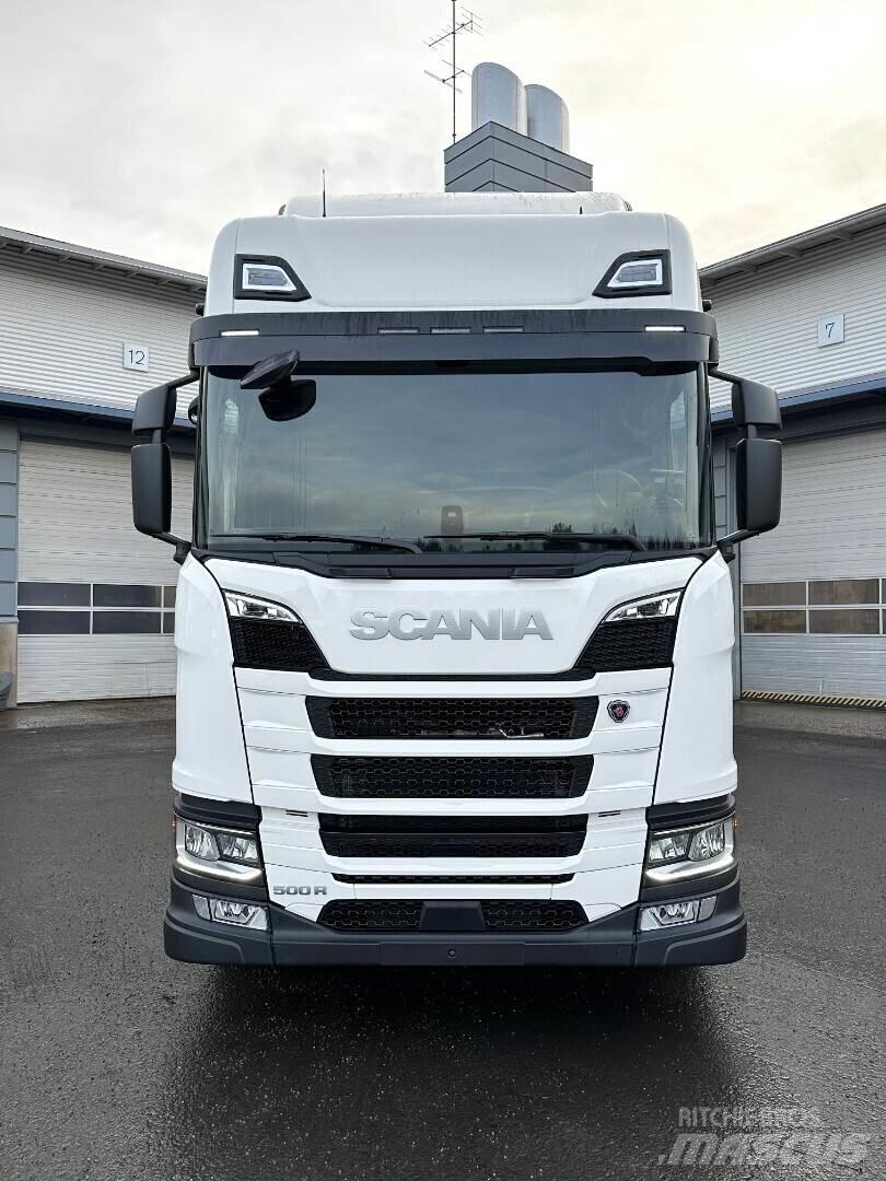 Scania R500 6x4 Vetopöytäautot