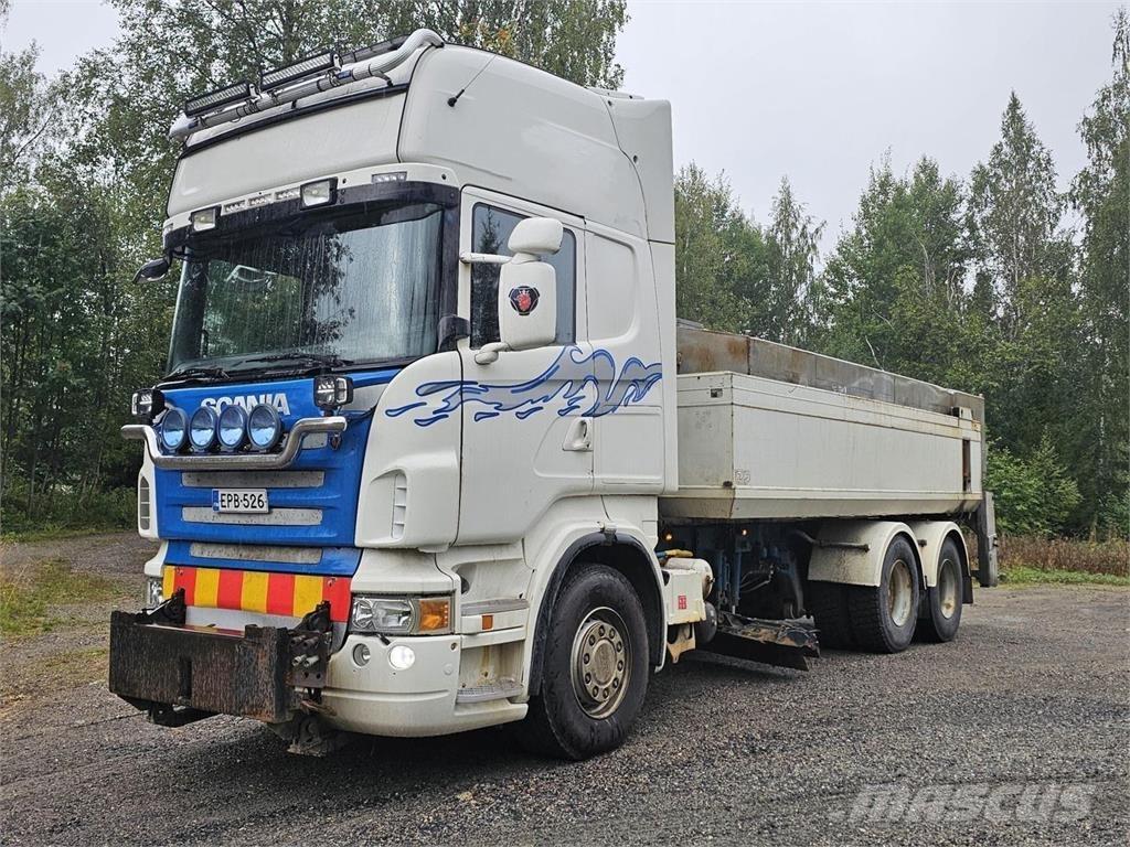 Scania R560 6x2 Tienhoitoautot