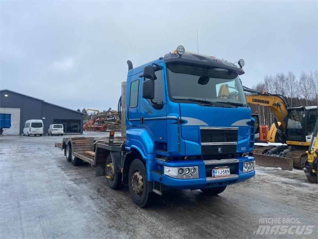 Sisu C 600 2+2 Metsäkoneritilät