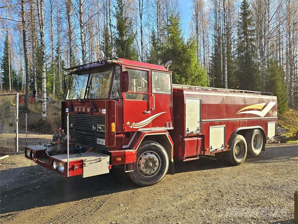 Sisu Paloauto 6X2 Muut kuorma-autot