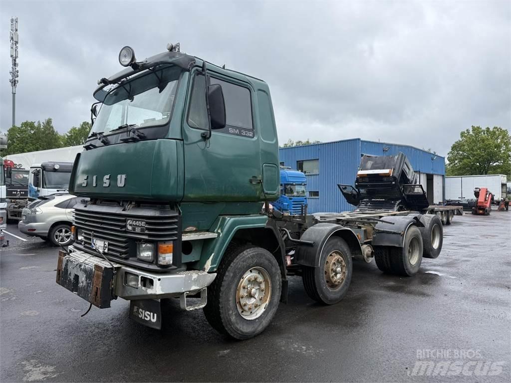 Sisu Sm332 8x2 Kuorma-autoalustat