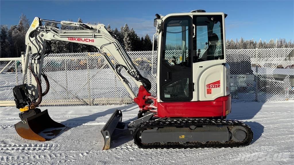 Takeuchi TB335R Minikaivukoneet < 7t