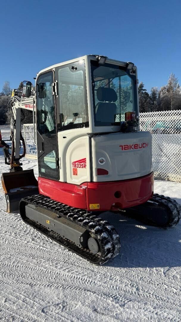 Takeuchi TB335R Minikaivukoneet < 7t