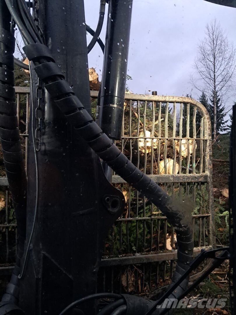 Timberjack 810b Kuormatraktorit