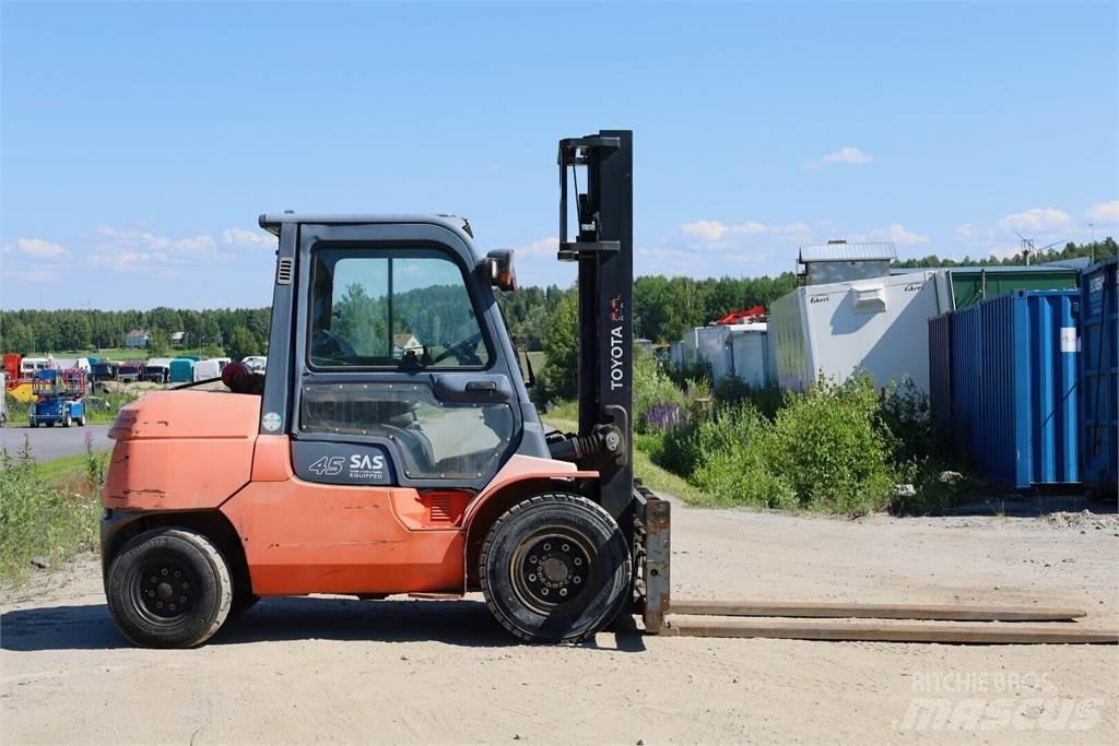 Toyota 7FD40 Dieseltrukit