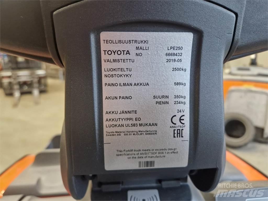 Toyota LPE 250 Muut haarukkatrukit