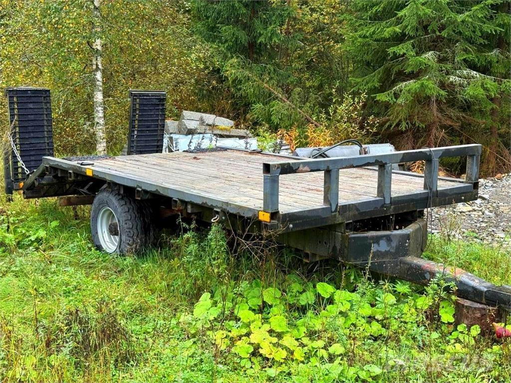  Traktorilavetti Muut perävaunut