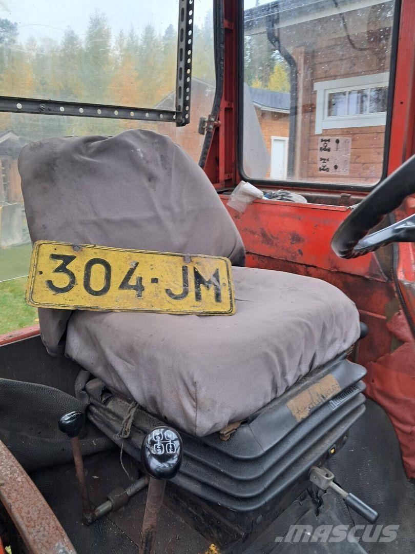 Valmet 604 Traktorit