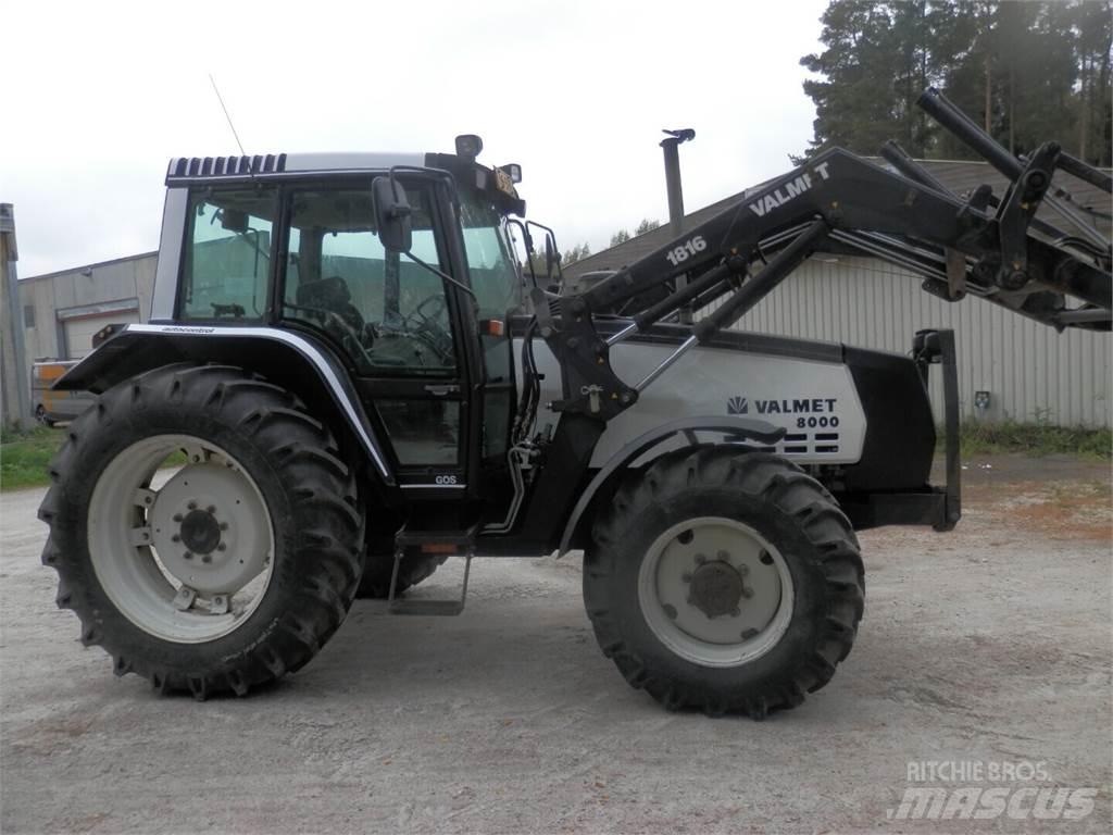 Valmet 8000 Traktorit