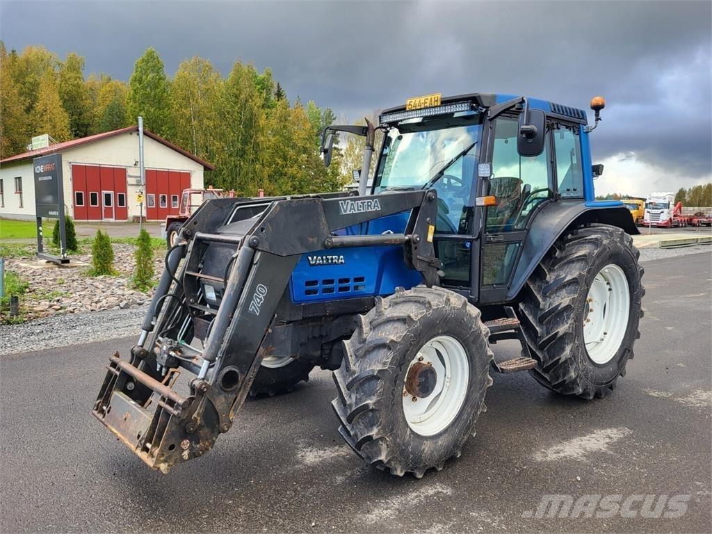 Valtra 6300-4 Traktorit