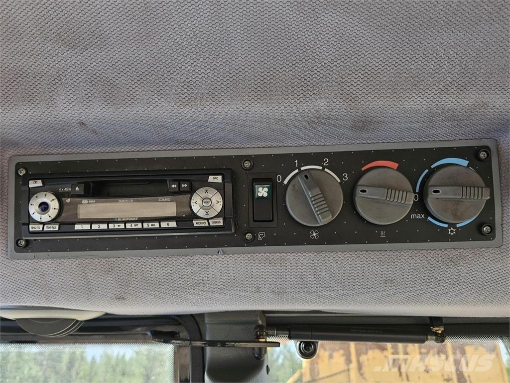 Valtra 6400 Traktorit