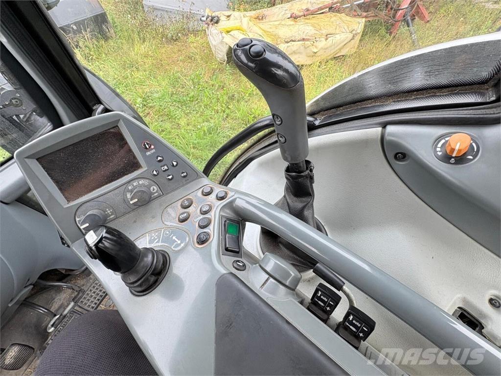 Valtra T 151 E Traktorit
