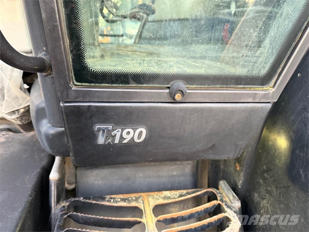 Valtra T190 Traktorit