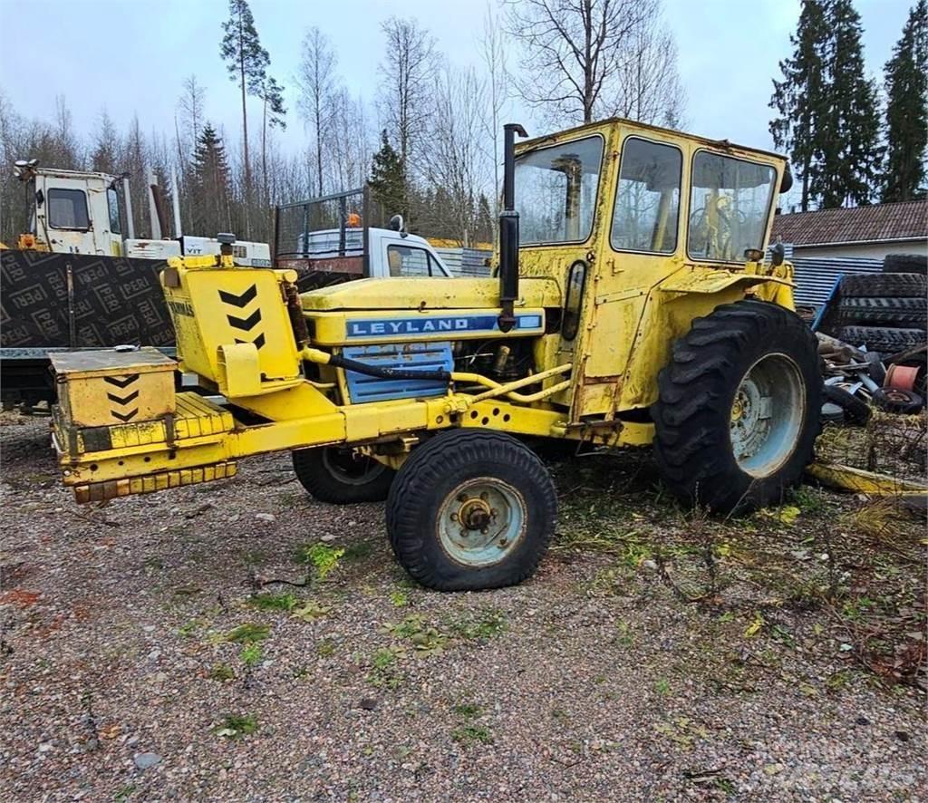 Vammas Kersantti Kaivurikuormaajat