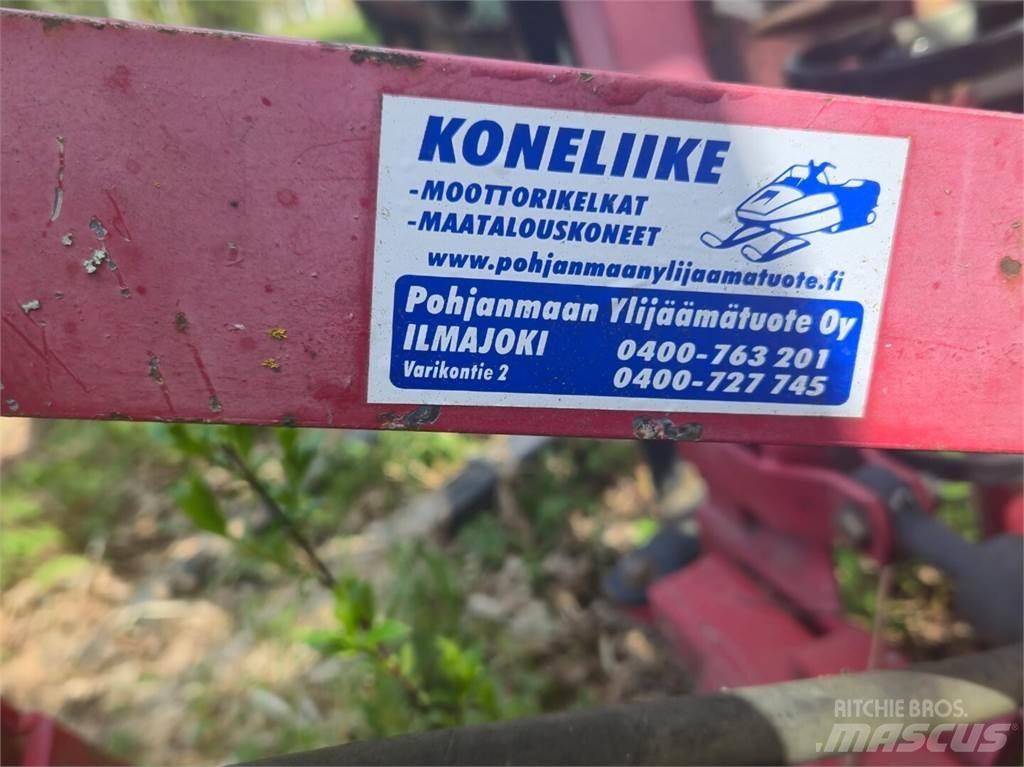 VM 45 jä Muut maatalouskoneet