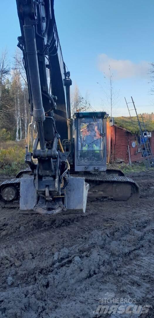 Volvo 210c Telakaivukoneet