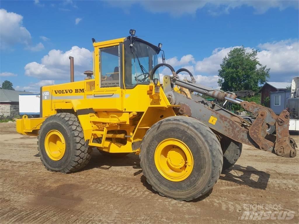 Volvo BM 120B Pyöräkuormaajat