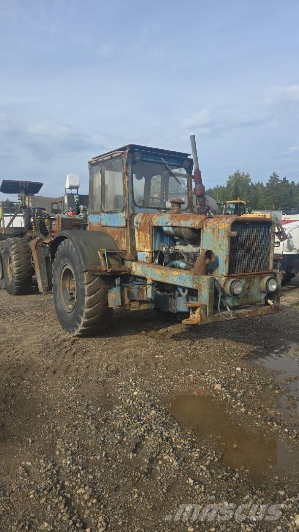 Volvo BM DR 860 Henkilönostimet ja nostolaitteet
