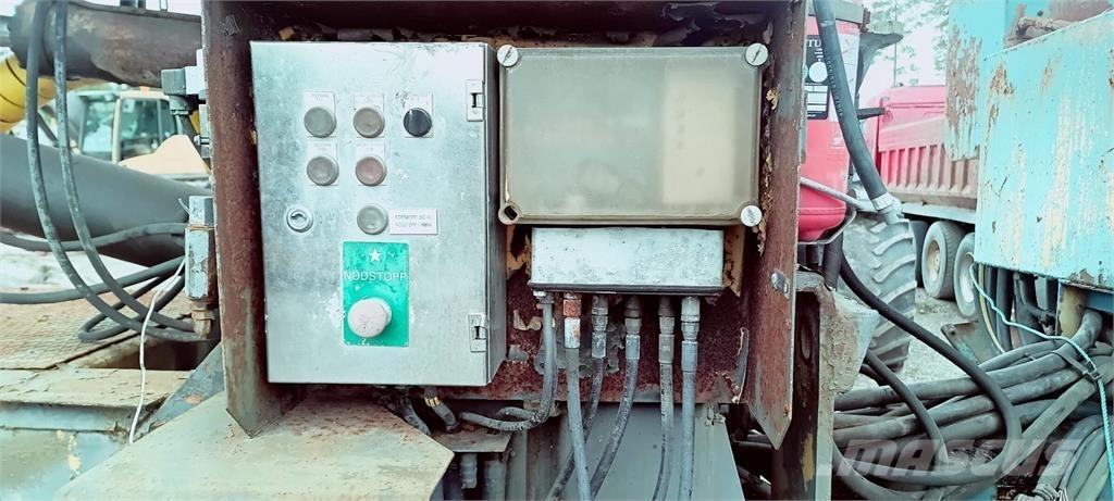 Volvo BM DR 860 Henkilönostimet ja nostolaitteet