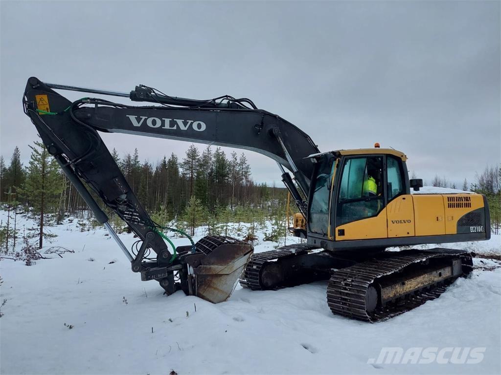 Volvo EC 210 CL Telakaivukoneet