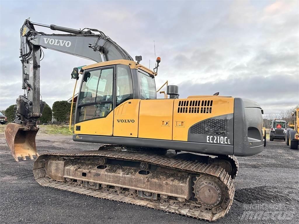 Volvo EC210CL Telakaivukoneet