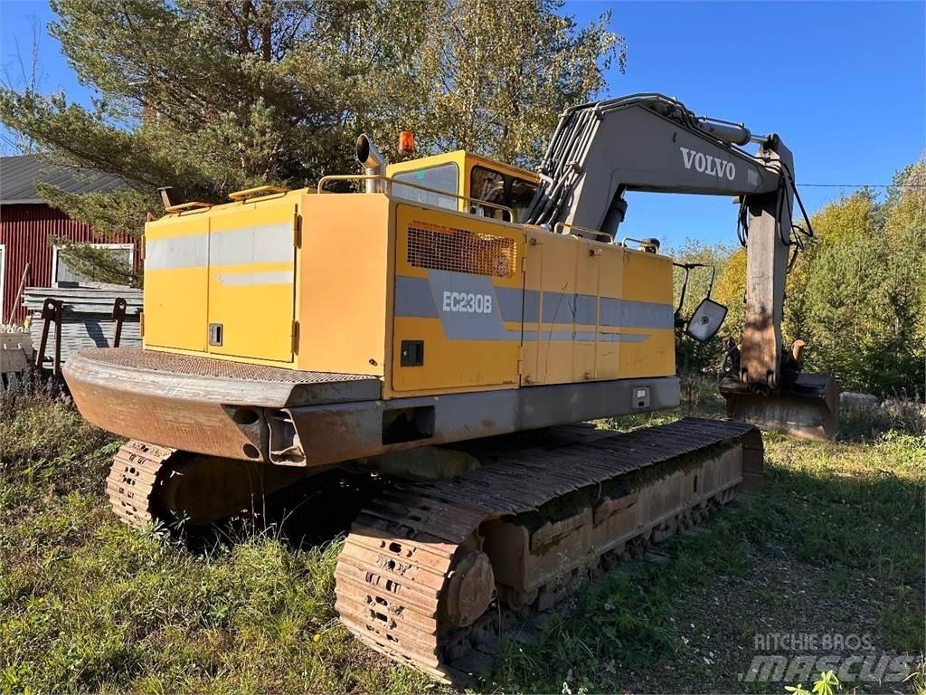 Volvo EC230B Telakaivukoneet