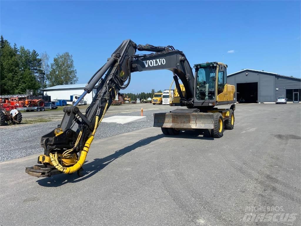 Volvo EW 180 C Pyöräkaivukoneet