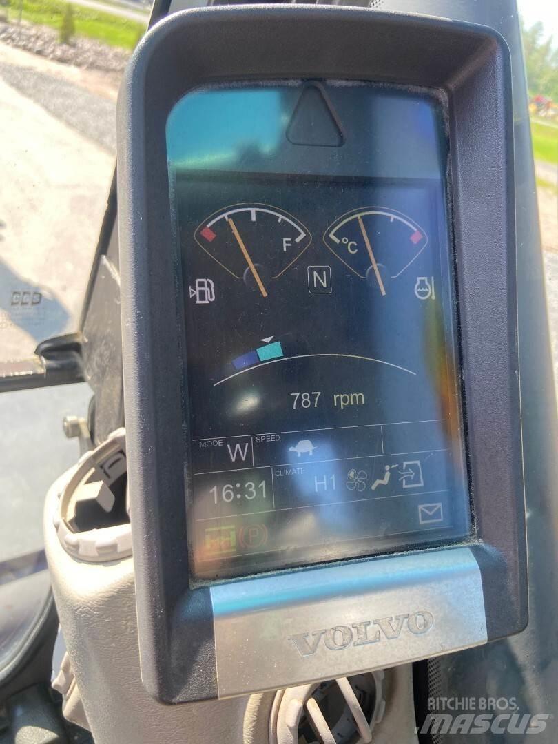 Volvo EW 180 C Pyöräkaivukoneet