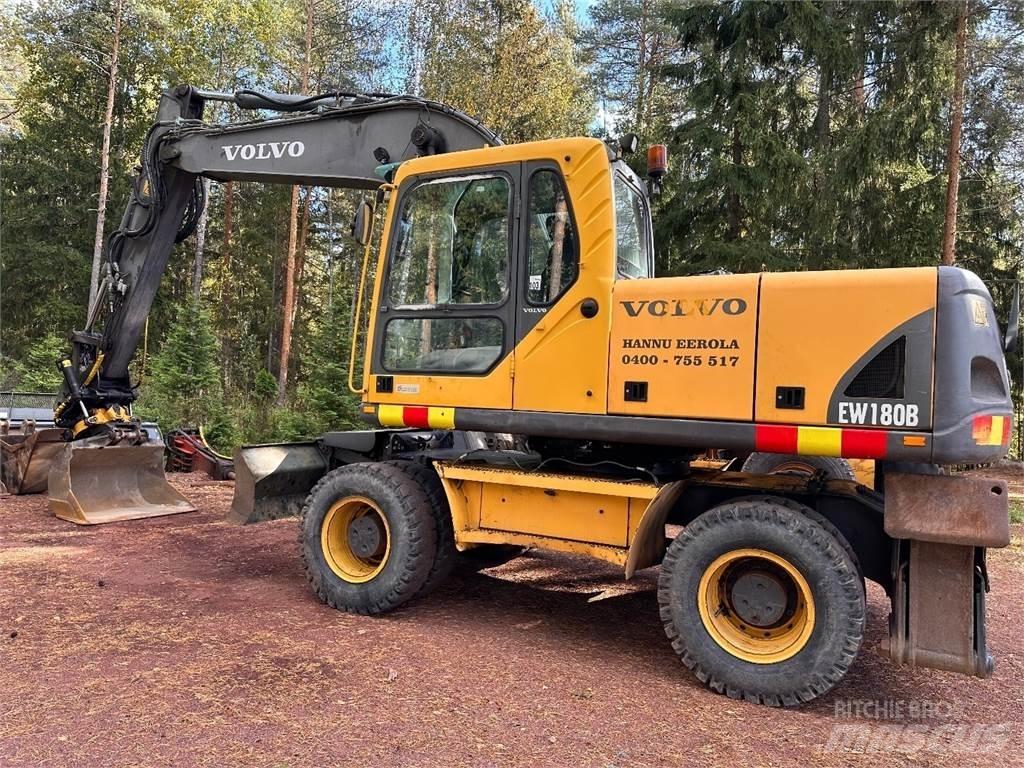 Volvo EW180B Pyöräkaivukoneet