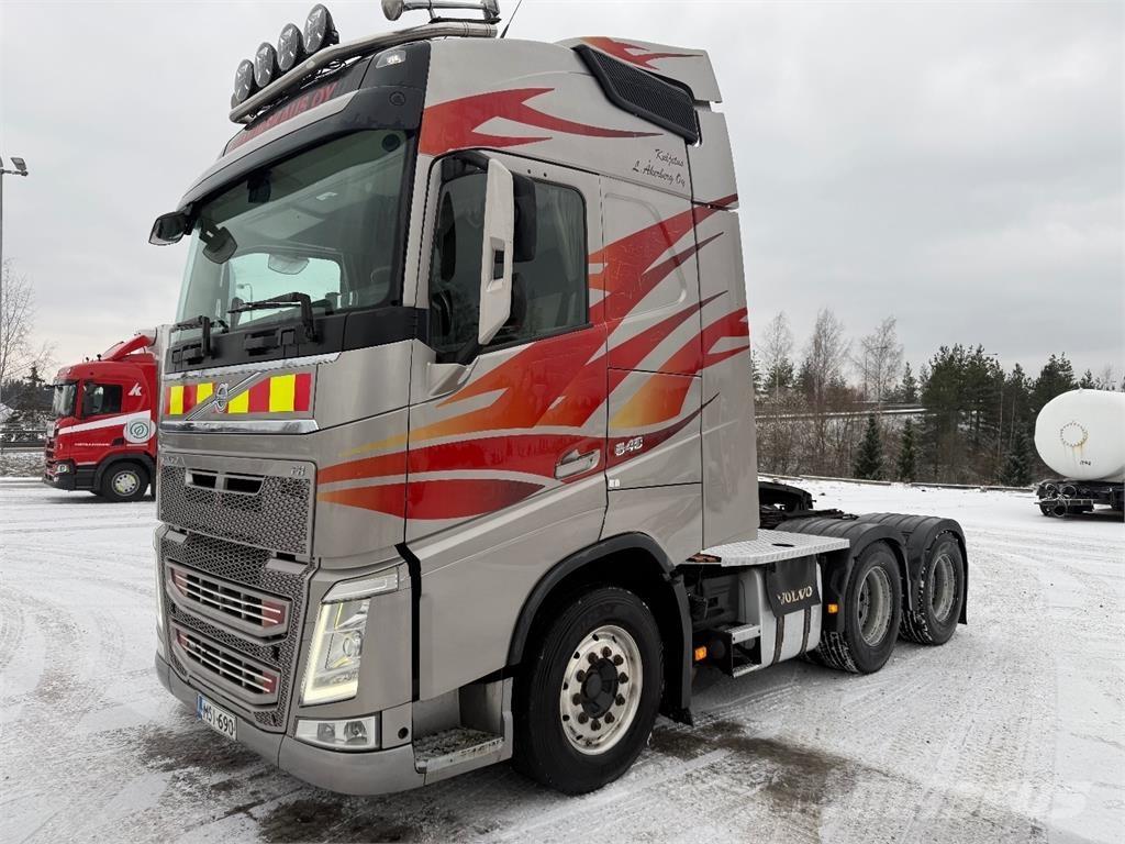 Volvo FH13 Vetopöytäautot