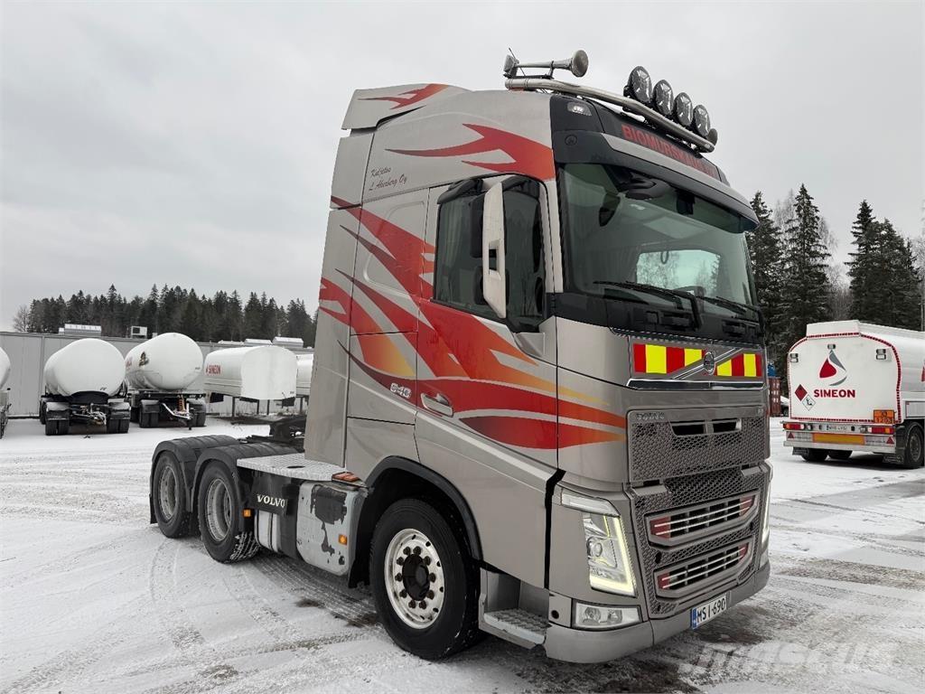 Volvo FH13 Vetopöytäautot