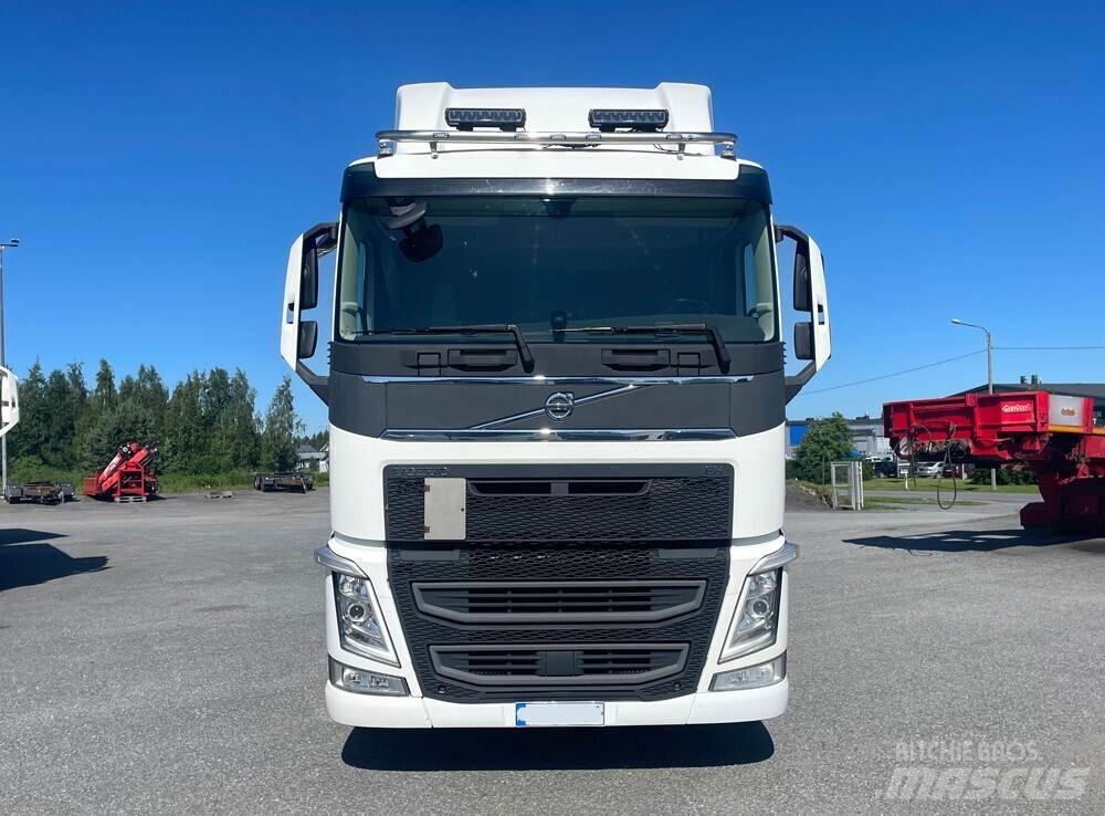 Volvo FH13 6X2 -19 Kontti-/tasonostoautot